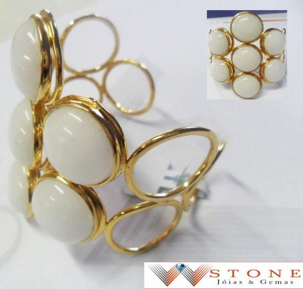 Brac. W013